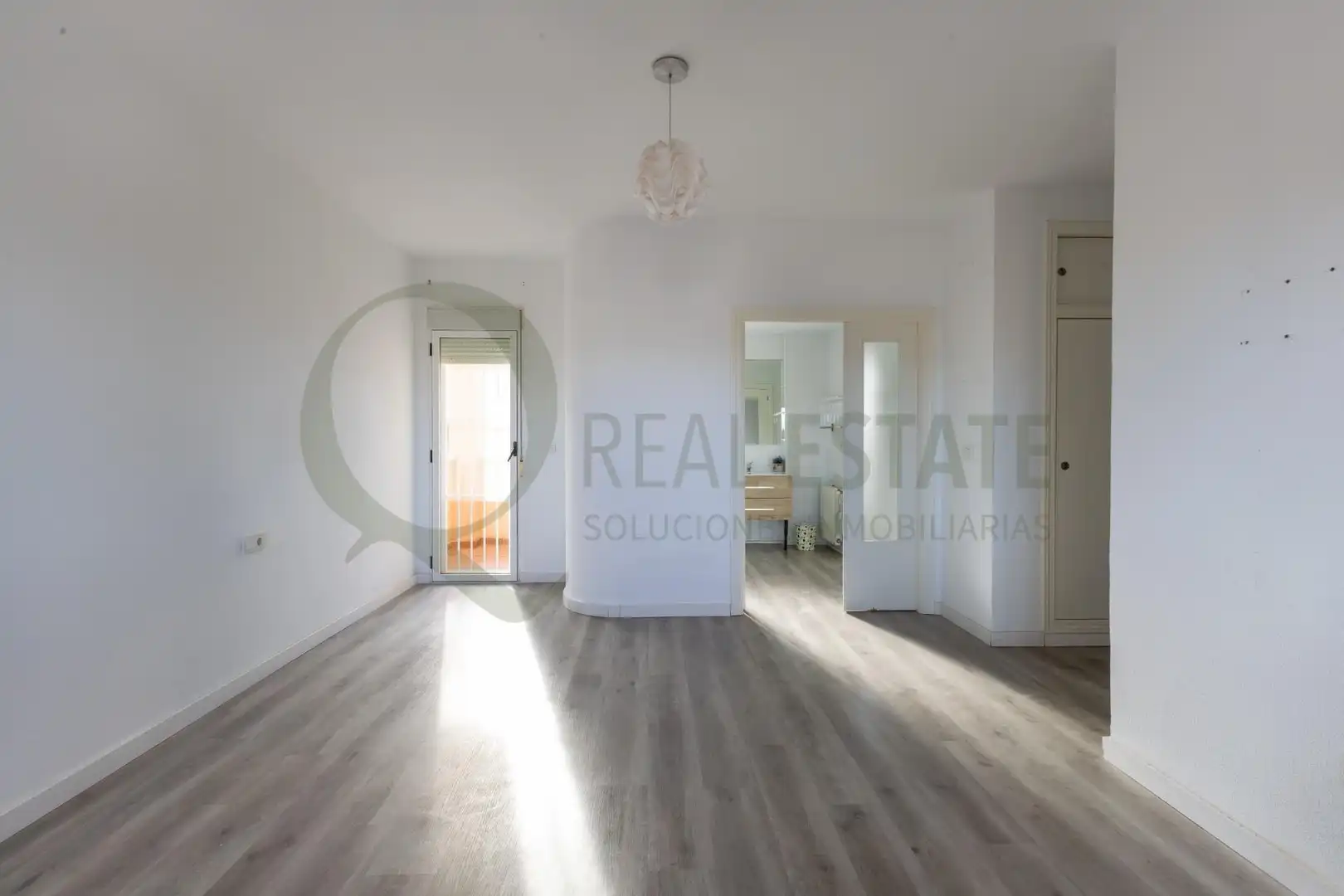 Habitación de Casa o chalet en venta en Alicante / Alacant con Jardín privado, Terraza y Trastero