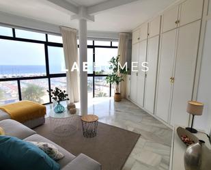 Sala d'estar de Apartament en venda en Marbella amb Aire condicionat, Parquet i Traster