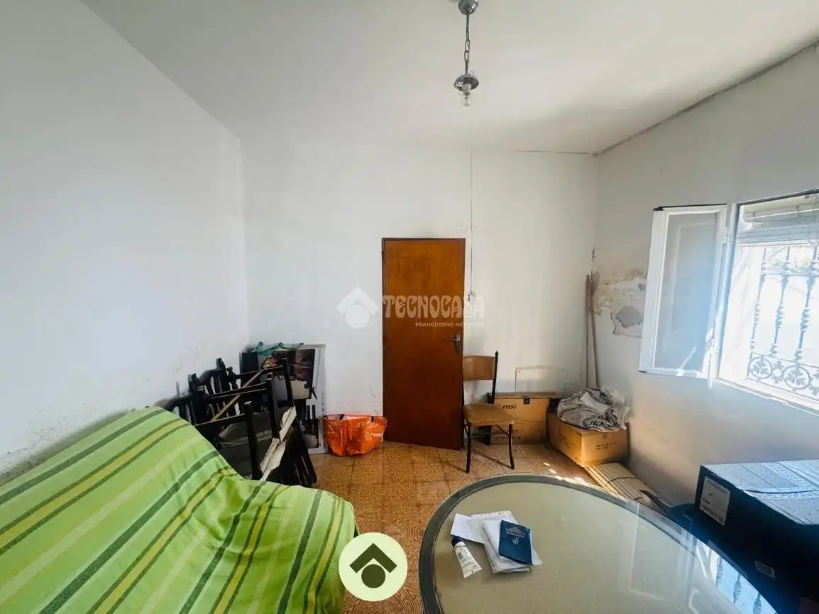 Casa adosada en venda en Bujalance amb Aire condicionat, Parquet i Moblat