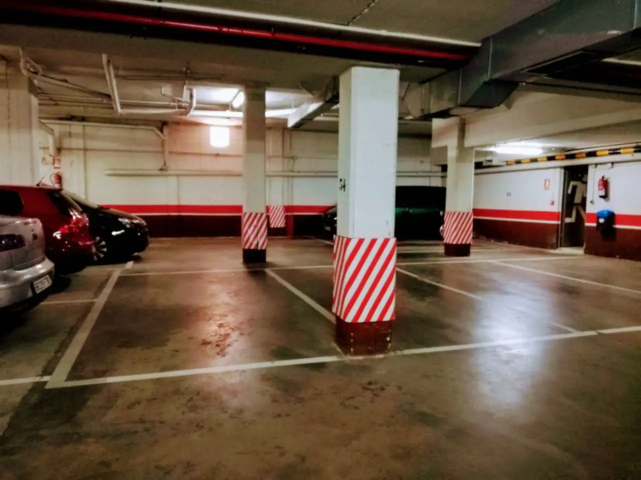Parking de Piso en venta en Burgos con Calefacción y Amueblado