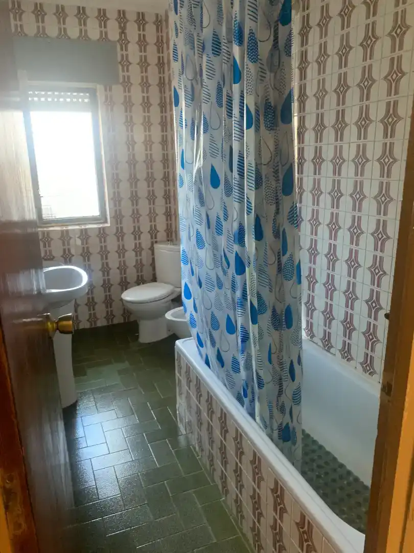 Bany de Pis en venda en Medinaceli, Soria