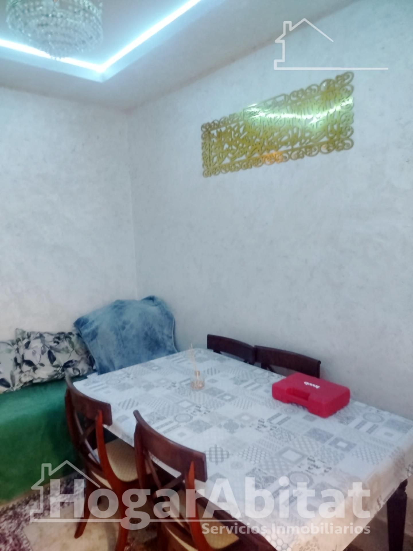 Menjador de Casa o xalet en venda en Albalat de la Ribera amb Terrassa i Moblat