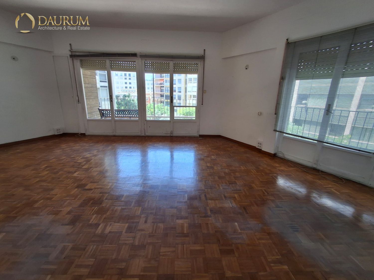 Sala d'estar de Pis en venda en Alicante / Alacant amb Calefacció, Terrassa i Traster