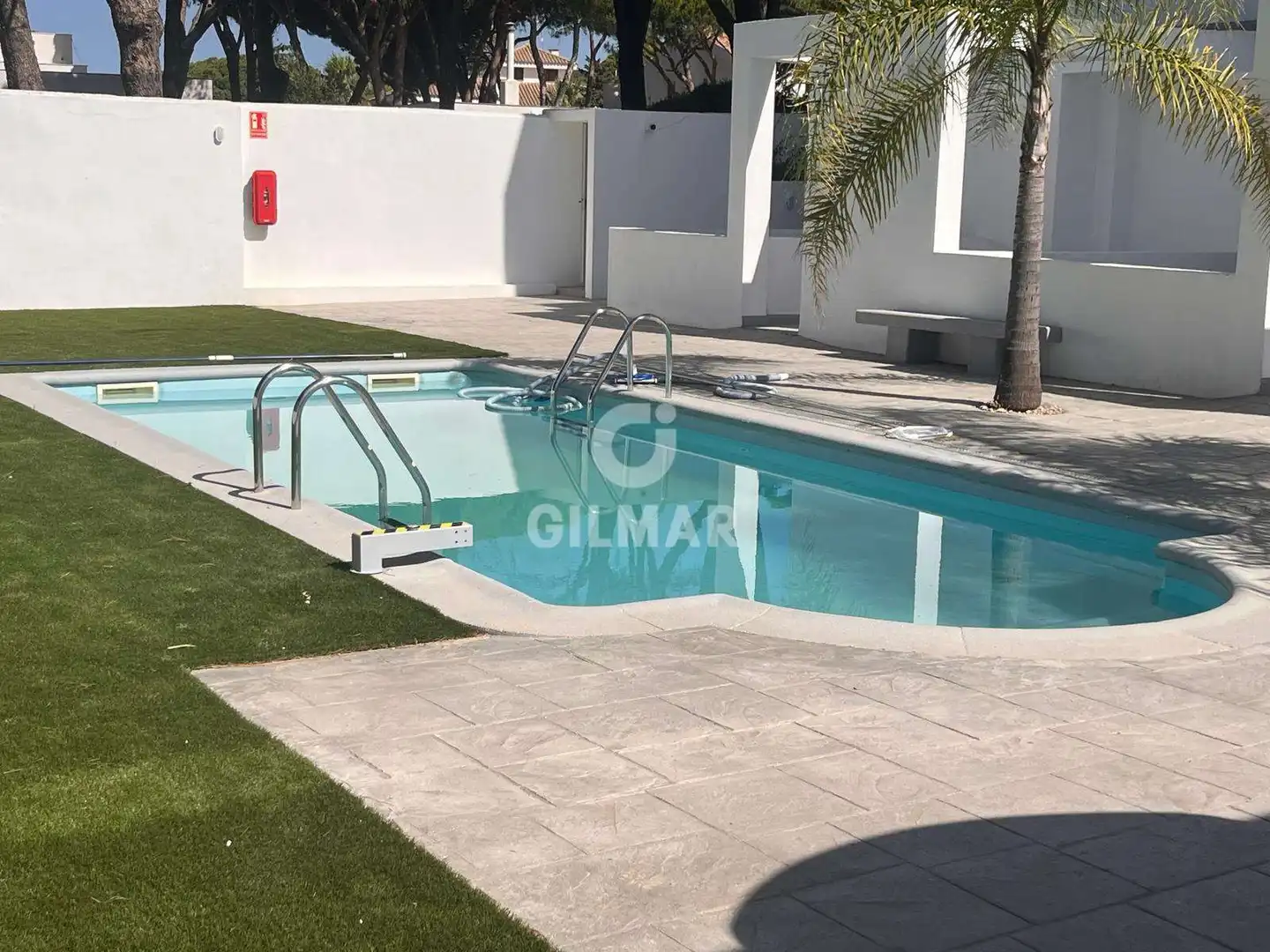 Piscina de Dúplex en venta en Barbate con Jardín privado, Piscina y Balcón