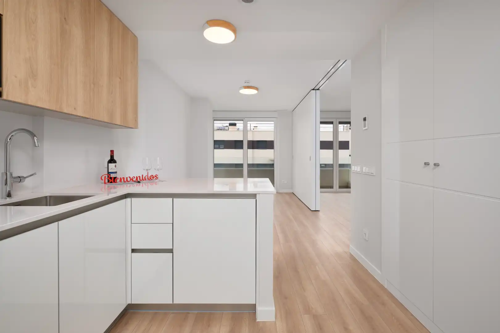 Küche von Wohnung zur Miete in Madrid mit Klimaanlage, Terrasse und Abstellraum