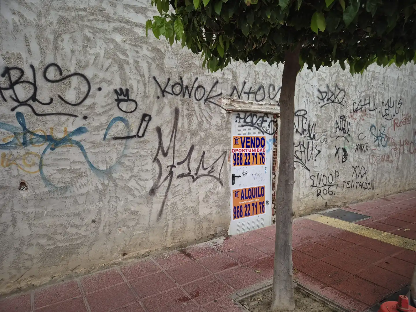 Local comercial de lloguer a Plaza Pepe de la Pequeña 10, imagen 2