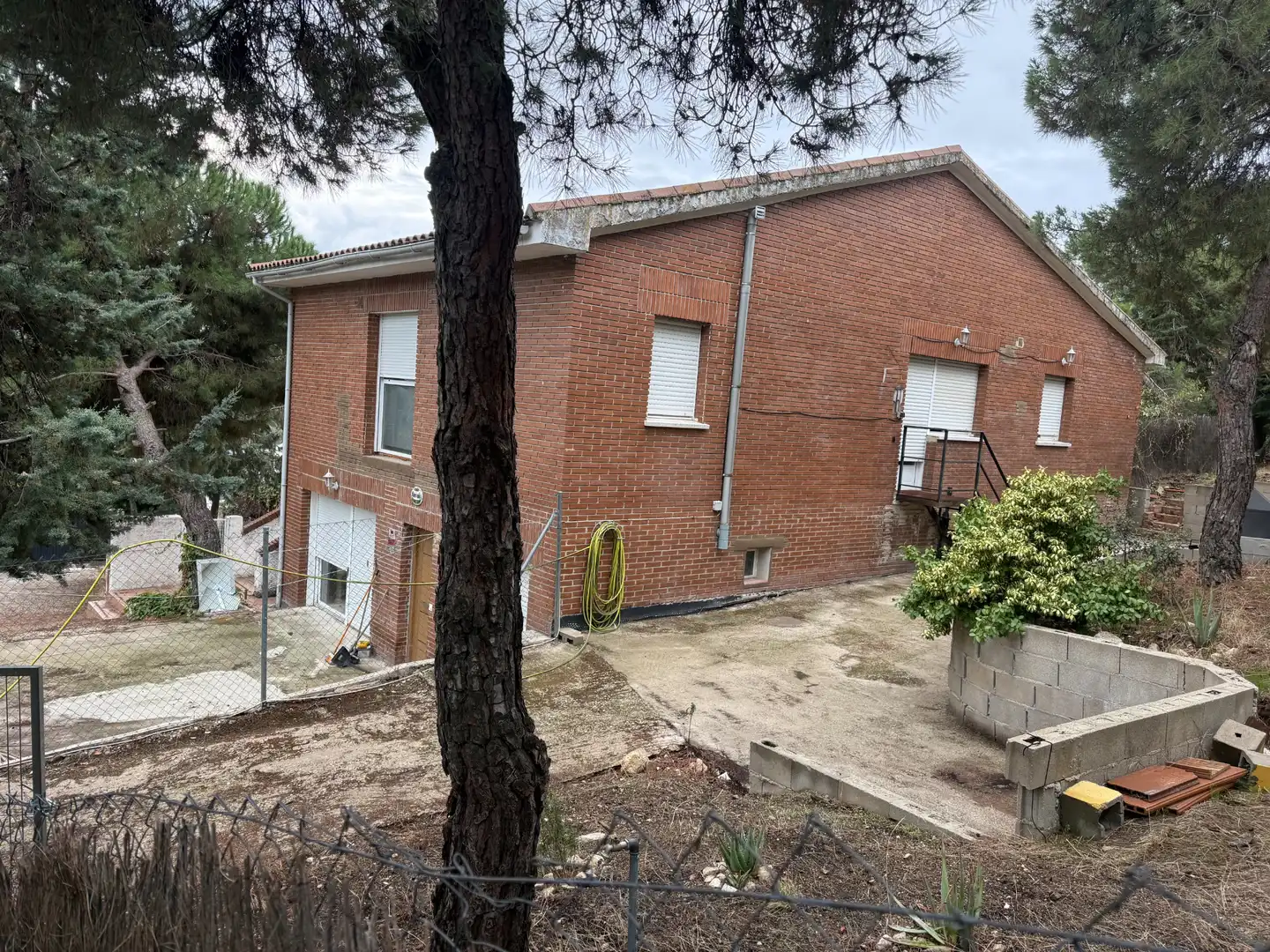 Vista exterior de Casa o chalet en venta en Villanueva del Pardillo con Calefacción, Jardín privado y Terraza