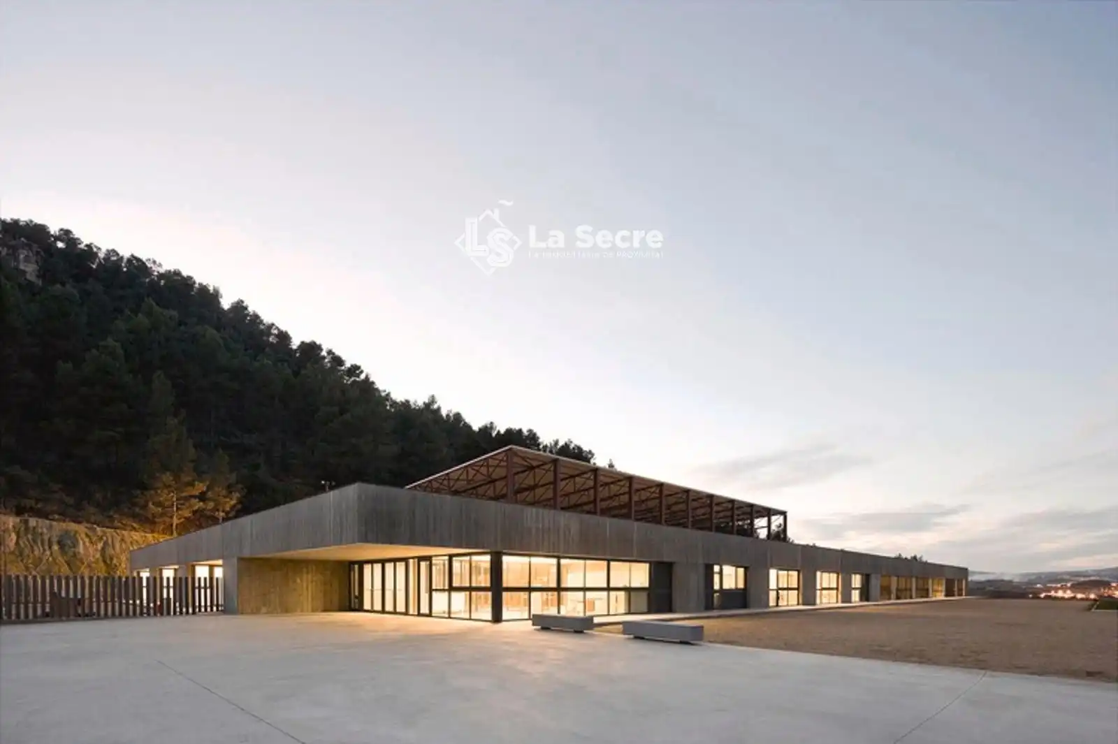 Vista exterior de Dúplex en venda en Castellví de Rosanes amb Aire condicionat, Calefacció i Terrassa