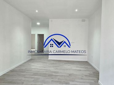 Pis en venda a V Centenario - Piletas - Capuchinos