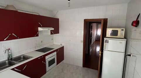 Foto 2 de Piso en venta en Rúa Da Virxe Dos Remedios, 11, Ponteareas, Pontevedra