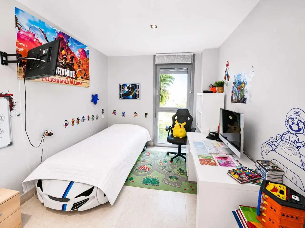 Schlafzimmer von Wohnungen zum Verkauf in Manilva mit Klimaanlage, Heizung und Terrasse