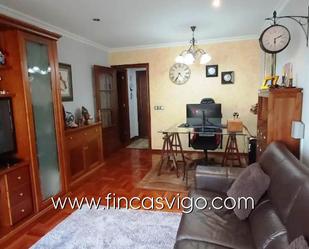 Living room of Flat for sale in Vigo 