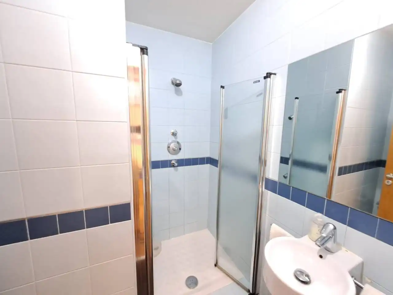 Local comercial en venda a Calle Hermanos Machado, imagen 24
