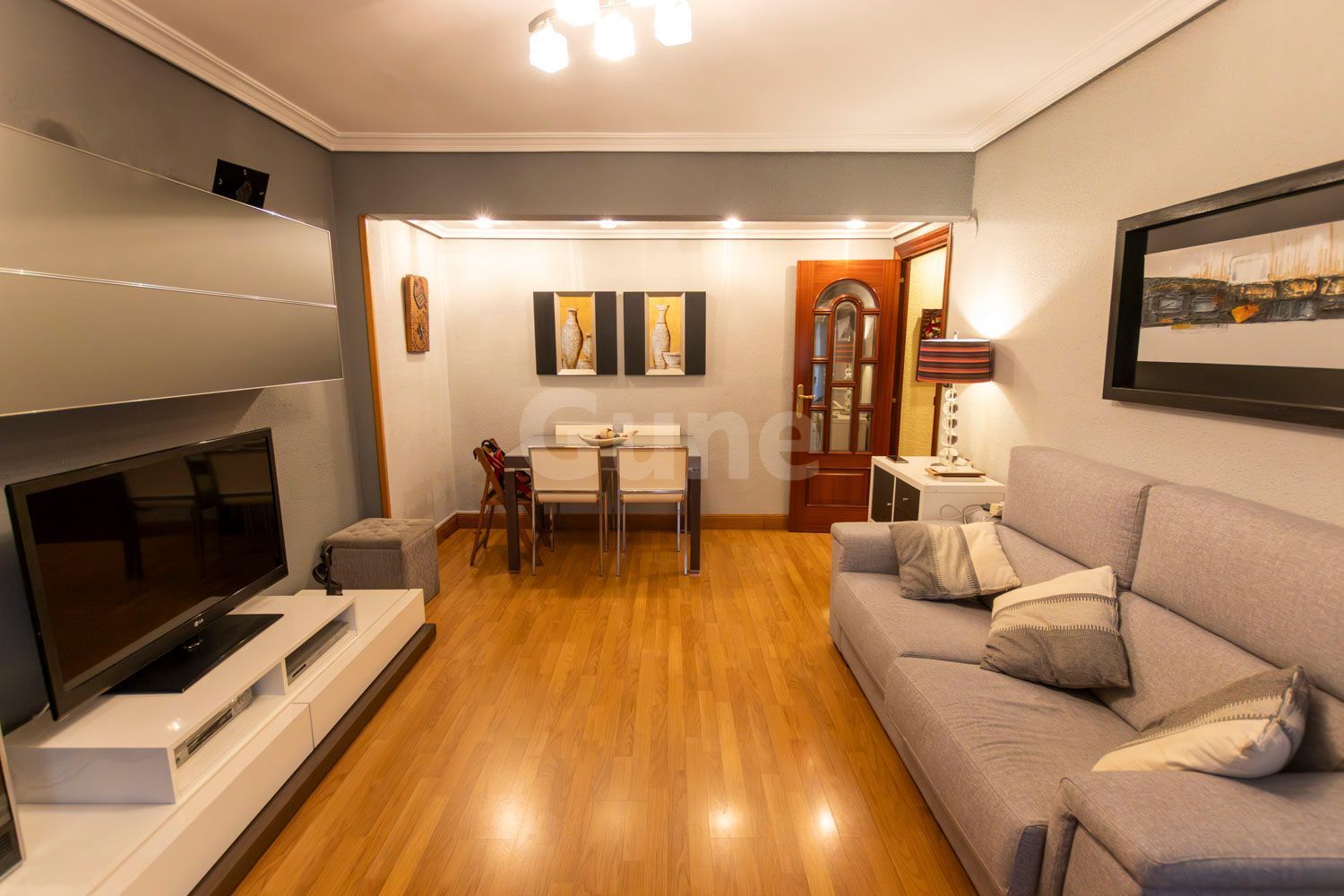 Sala d'estar de Pis en venda en Beasain amb Calefacció, Terrassa i Traster