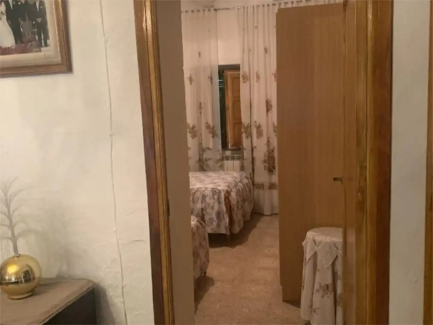 Habitación de Casa adosada en venta en Monreal del Llano con Amueblado