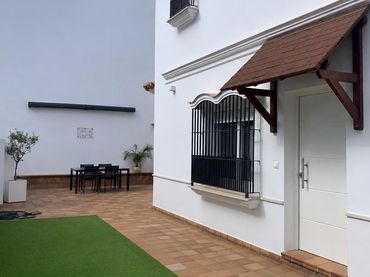 Casa bifamiliare con balcone in vendita a Núcleo urbano