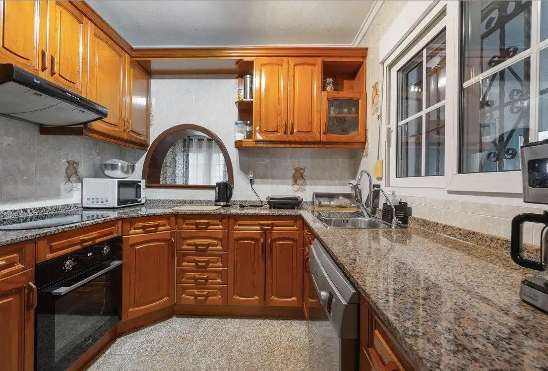 Chalet con piscina en venta en Los Balcones - Los Altos, imagen 8