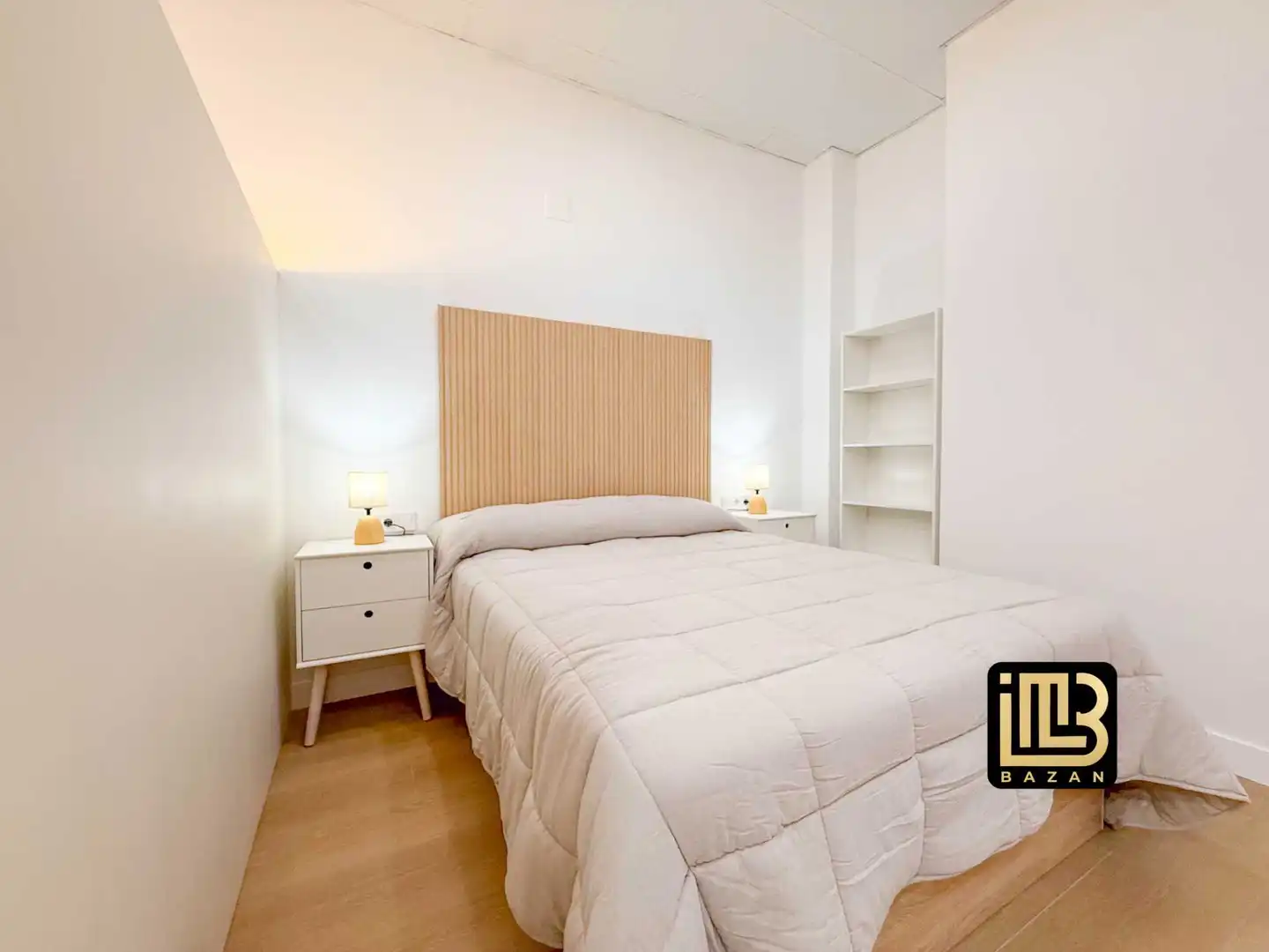 Study for rent in Calle Casarabonela, Santa Cristina - San Rafael