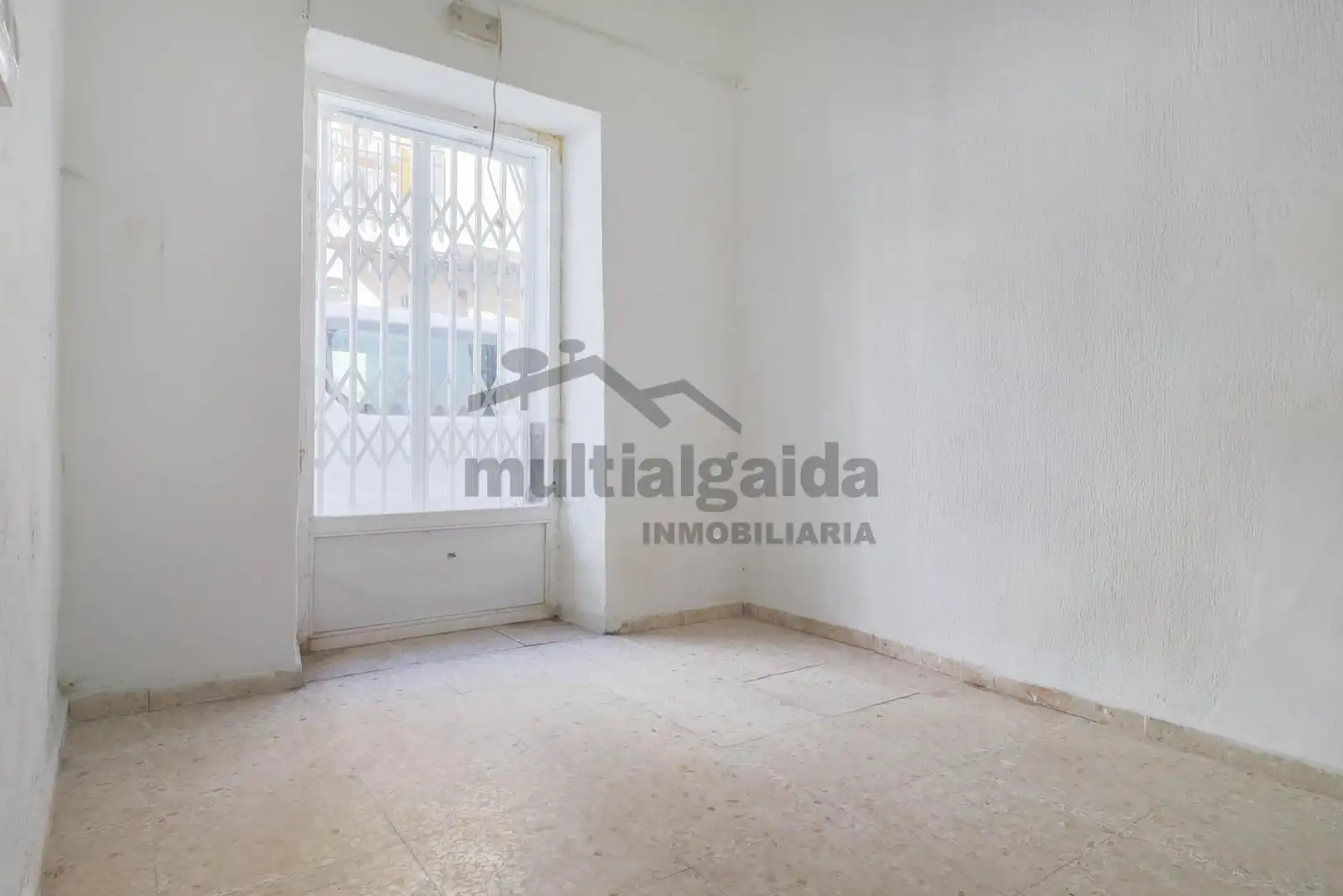 House with terrace for sale in Centro - Calzada - Cabo Noval, imagen 5