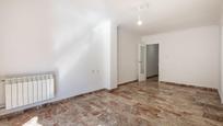 Flat for sale in  Granada Capital  with Air Conditioner, Heating and Parquet flooring