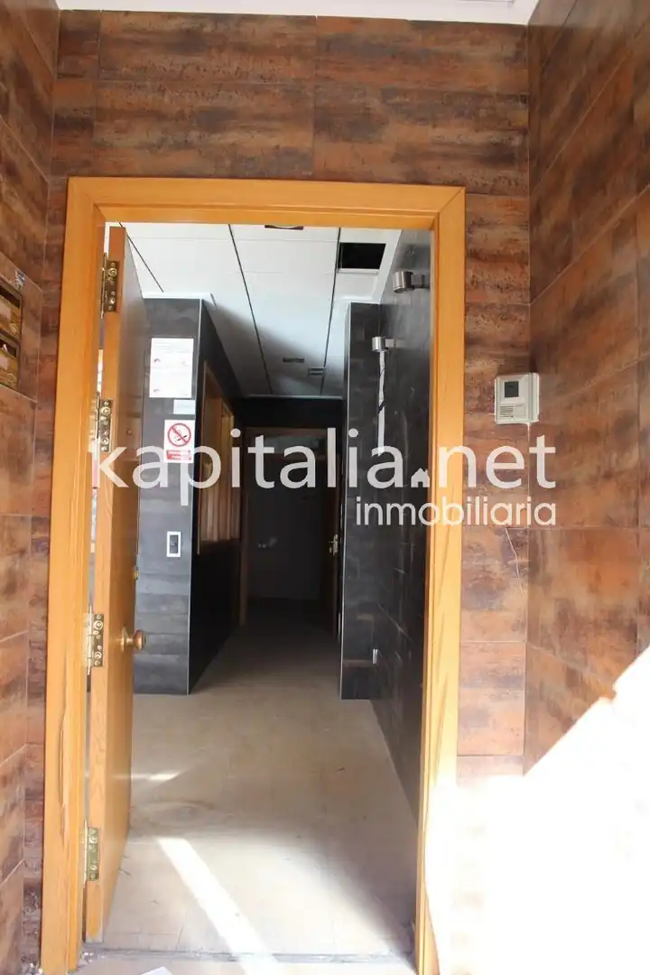 Business premises for sale in El Llombo, imagen 3