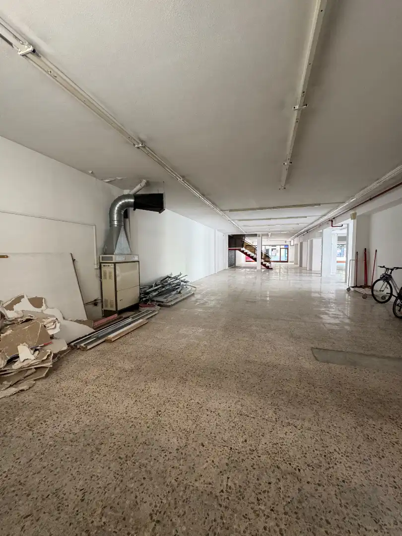 Local comercial en venta en Olot