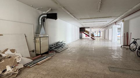 LOCAL COMERCIAL DE 390 m² A OLOT