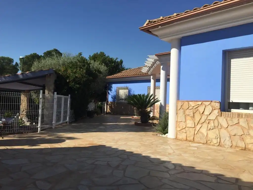 Vista exterior de Casa o xalet en venda en Molina de Segura amb Aire condicionat, Calefacció i Jardí privat