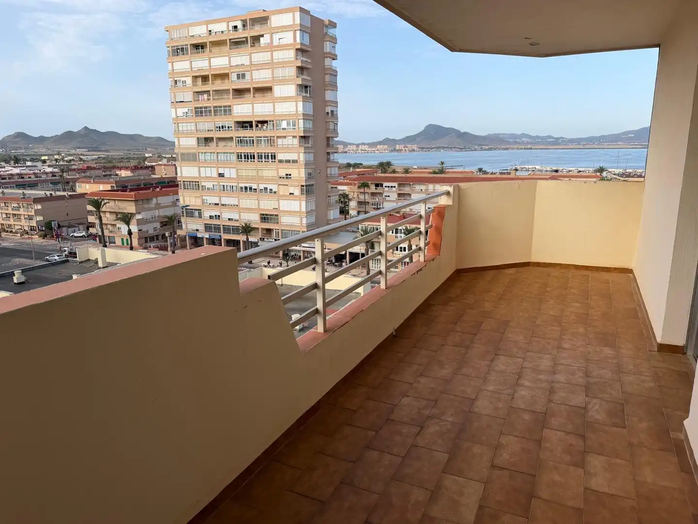 Flat for rent in Urbanizacion NUEVAS SIRENAS-MANGA, Entremares
