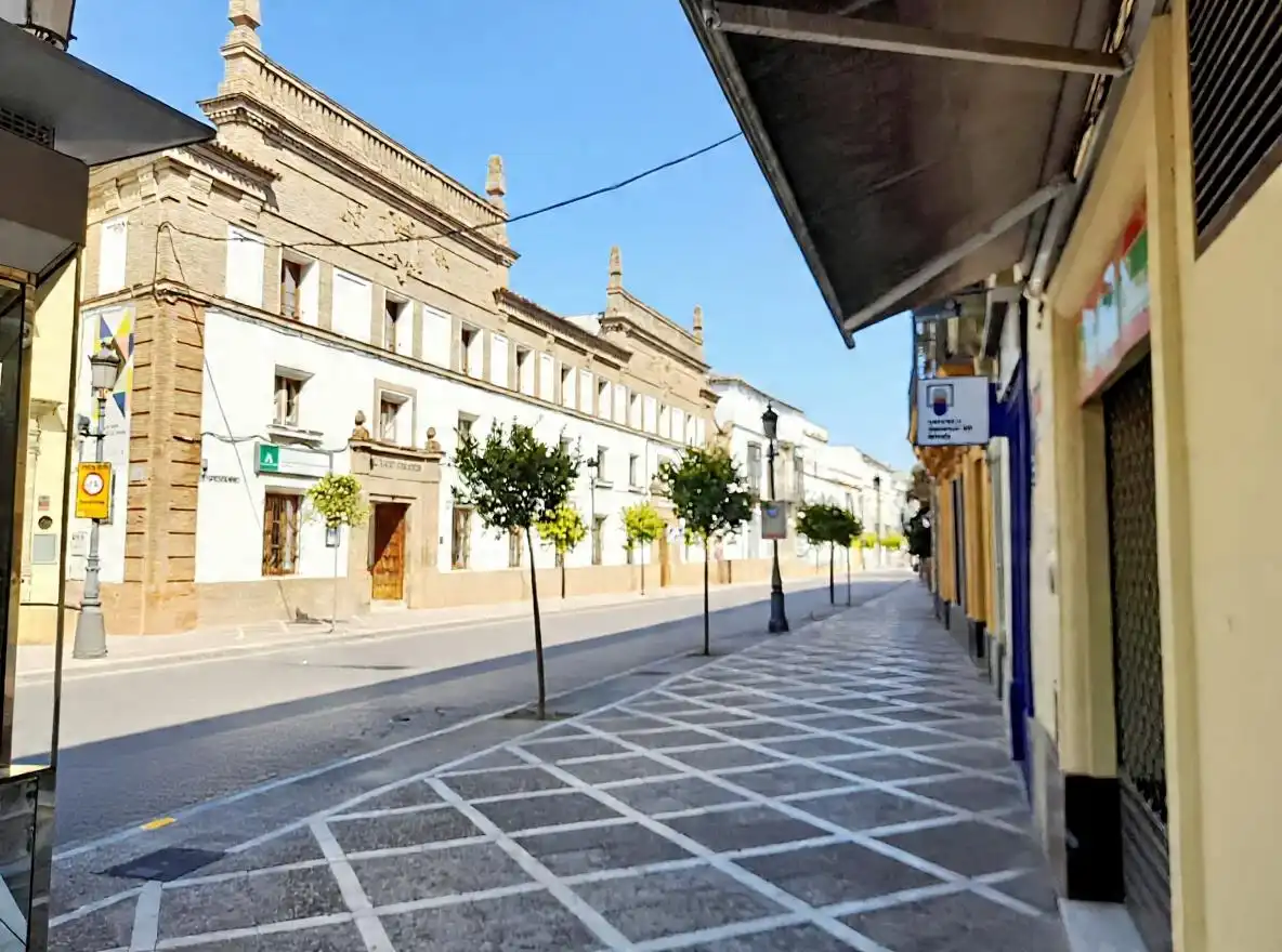 Vista exterior de Pis en venda en Jerez de la Frontera