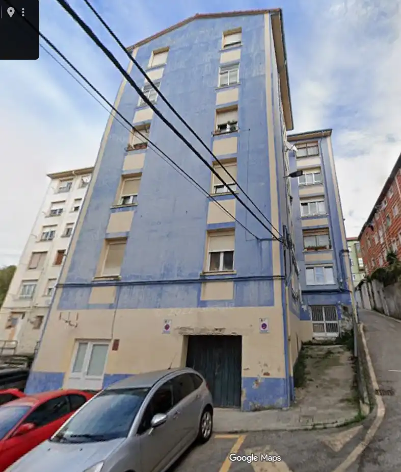 Vista exterior de Local en venta en Santander