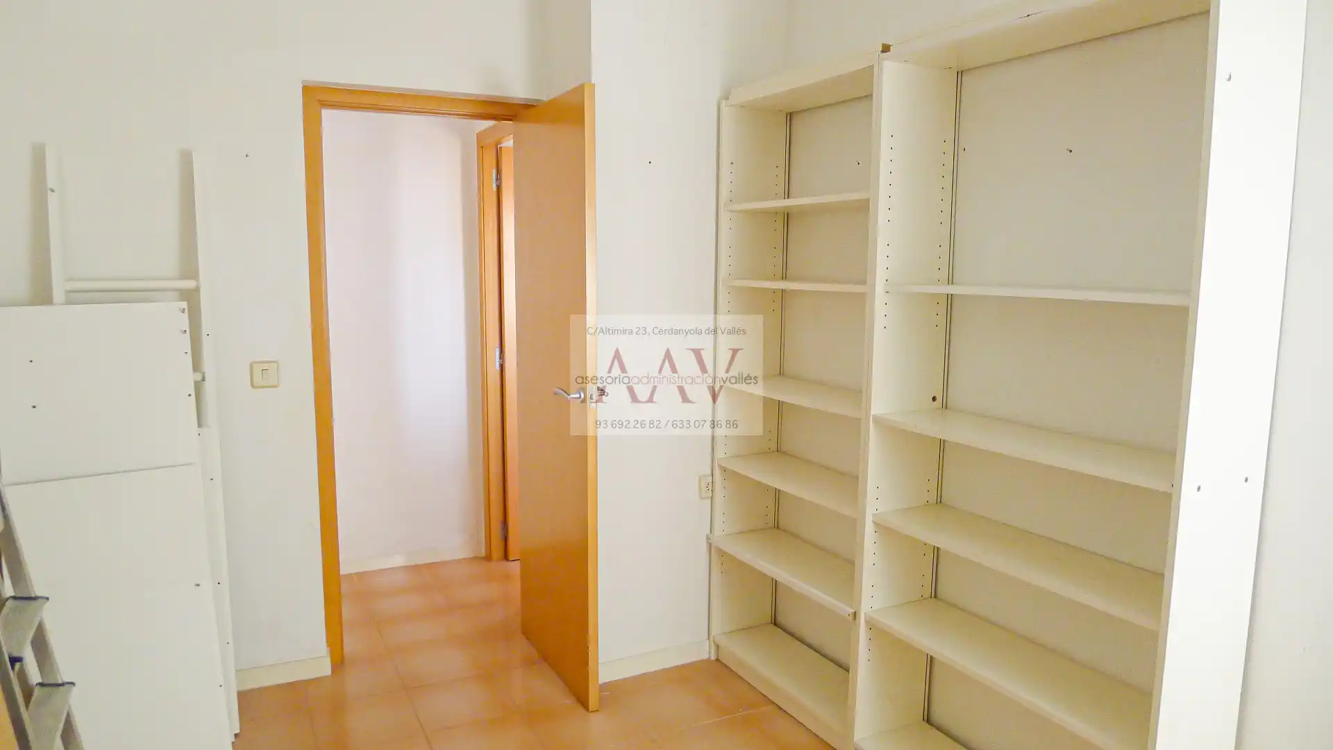 Maisonette zum Verkauf in Matadepera mit Klimaanlage, Heizung und Privatgarten