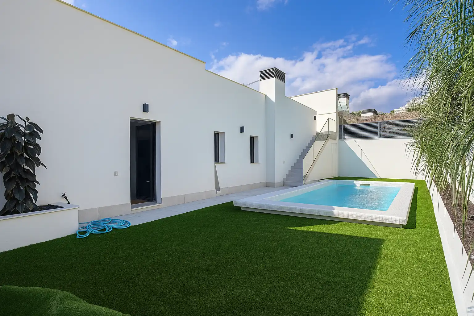 Penthouse with pool for sale in Benahavís pueblo, imagen 2