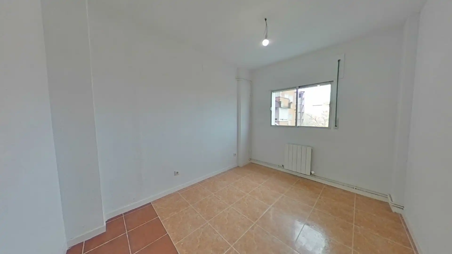 Bedroom of Flat for sale in Madrid
