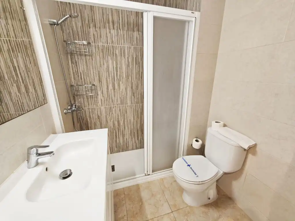 Badezimmer von Wohnungen zur Miete in Malgrat de Mar
