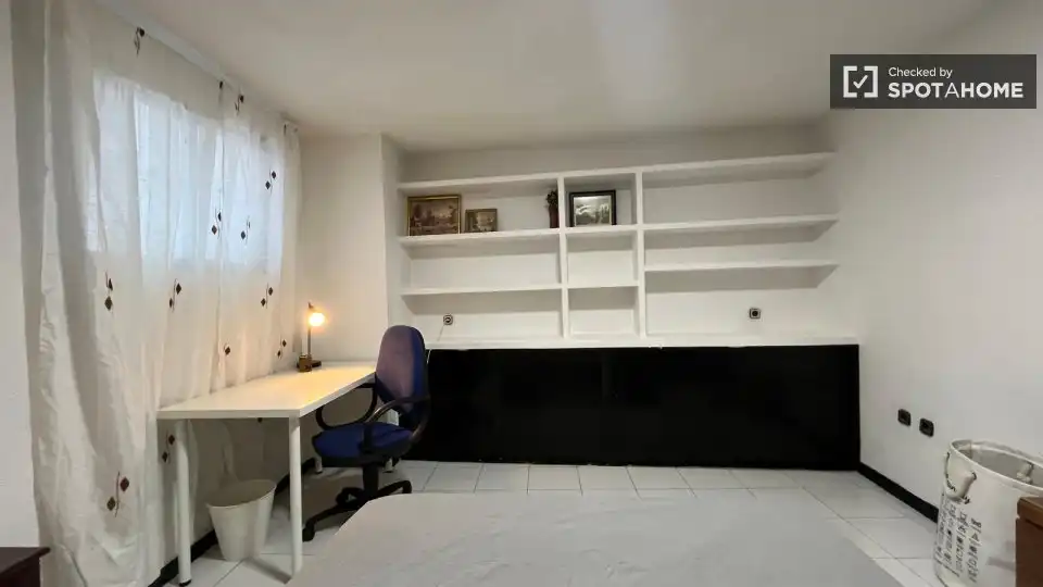 Piso de alquiler en Madrid con Aire acondicionado, Calefacción y Amueblado