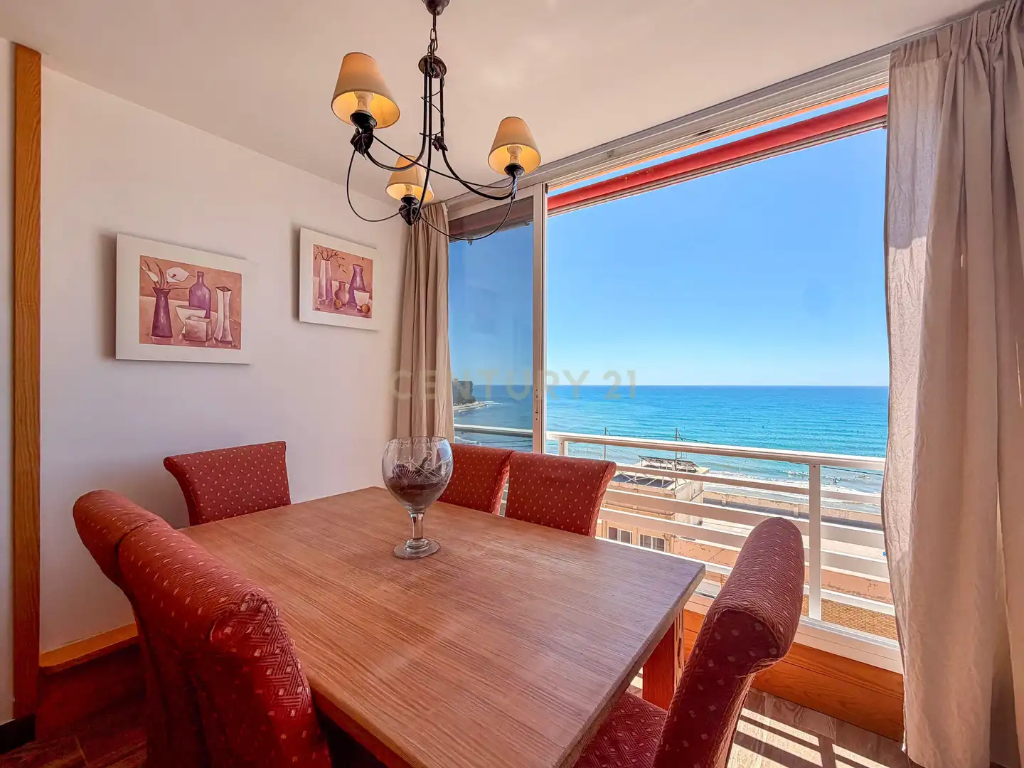 Dining room of Flat for rent in El Campello  with Air Conditioner, Oven and Washing machine