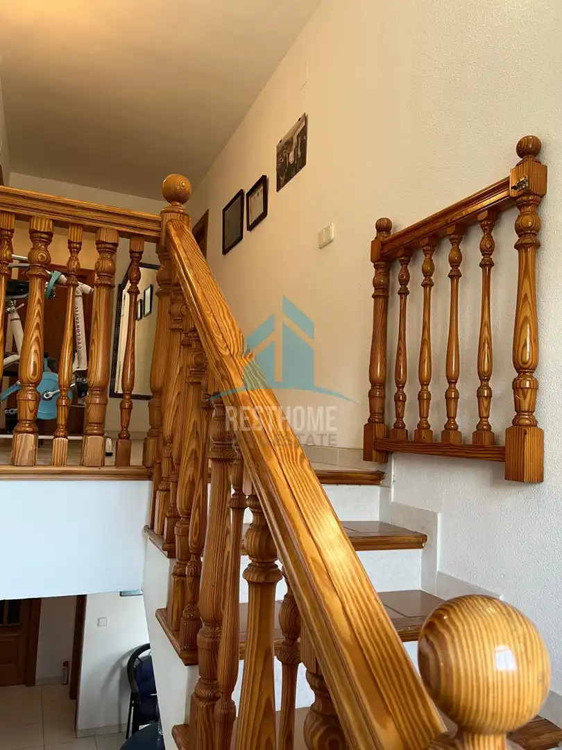 Casa adosada en venda en Sueca amb Jardí privat, Terrassa i Traster