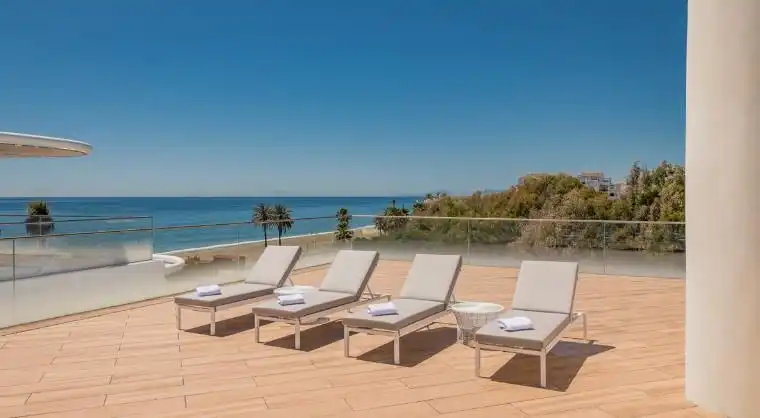 Apartament amb piscina en venda a Estepona Pueblo, imagen 4