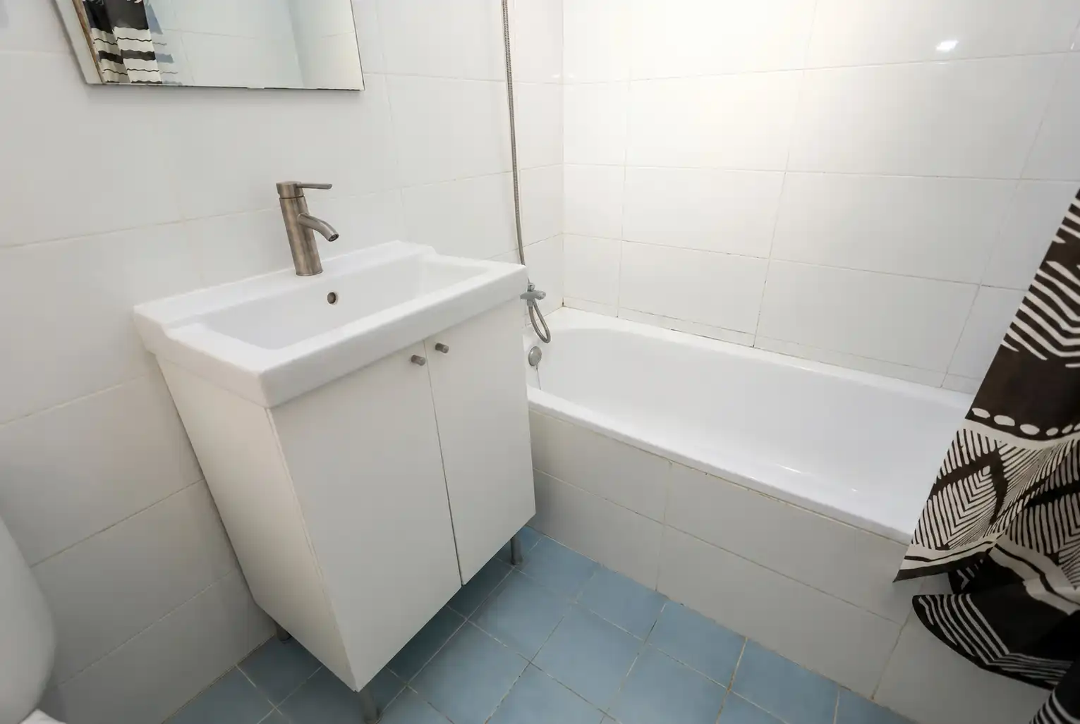 Badezimmer von Wohnungen zum Verkauf in Gràcia