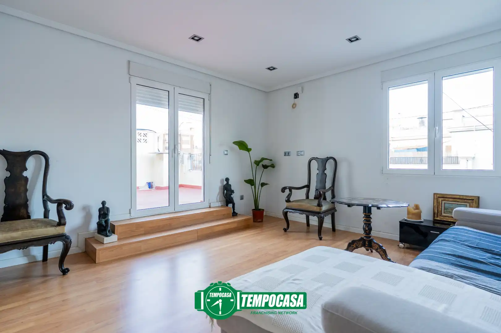 Schlafzimmer von Wohnung zum Verkauf in Valencia mit Klimaanlage, Parkett und Terrasse