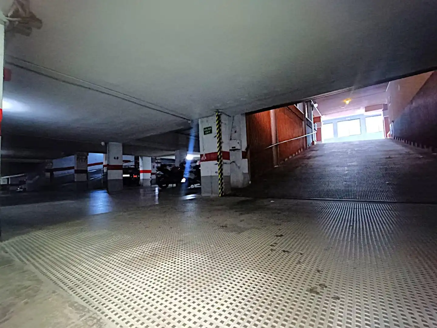 Einzelparkplatz zum Verkauf in Centro Urbano, imagen 8