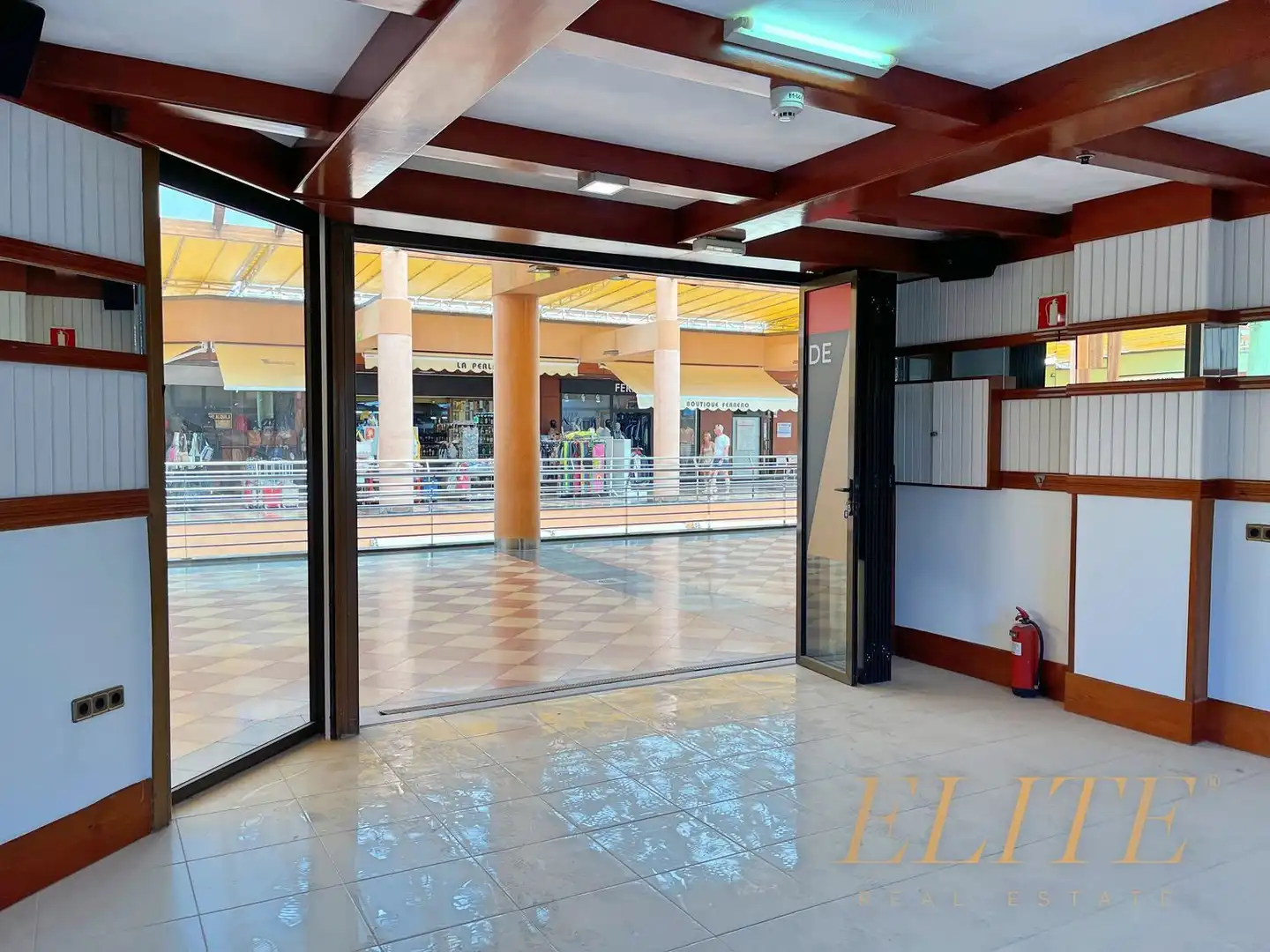 Local en venta en San Bartolomé de Tirajana