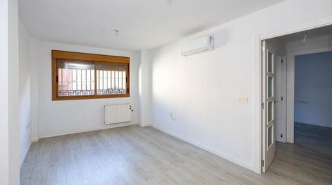 Foto 5 de Piso en venta en Calle de Los Jardines, Atarfe, Granada