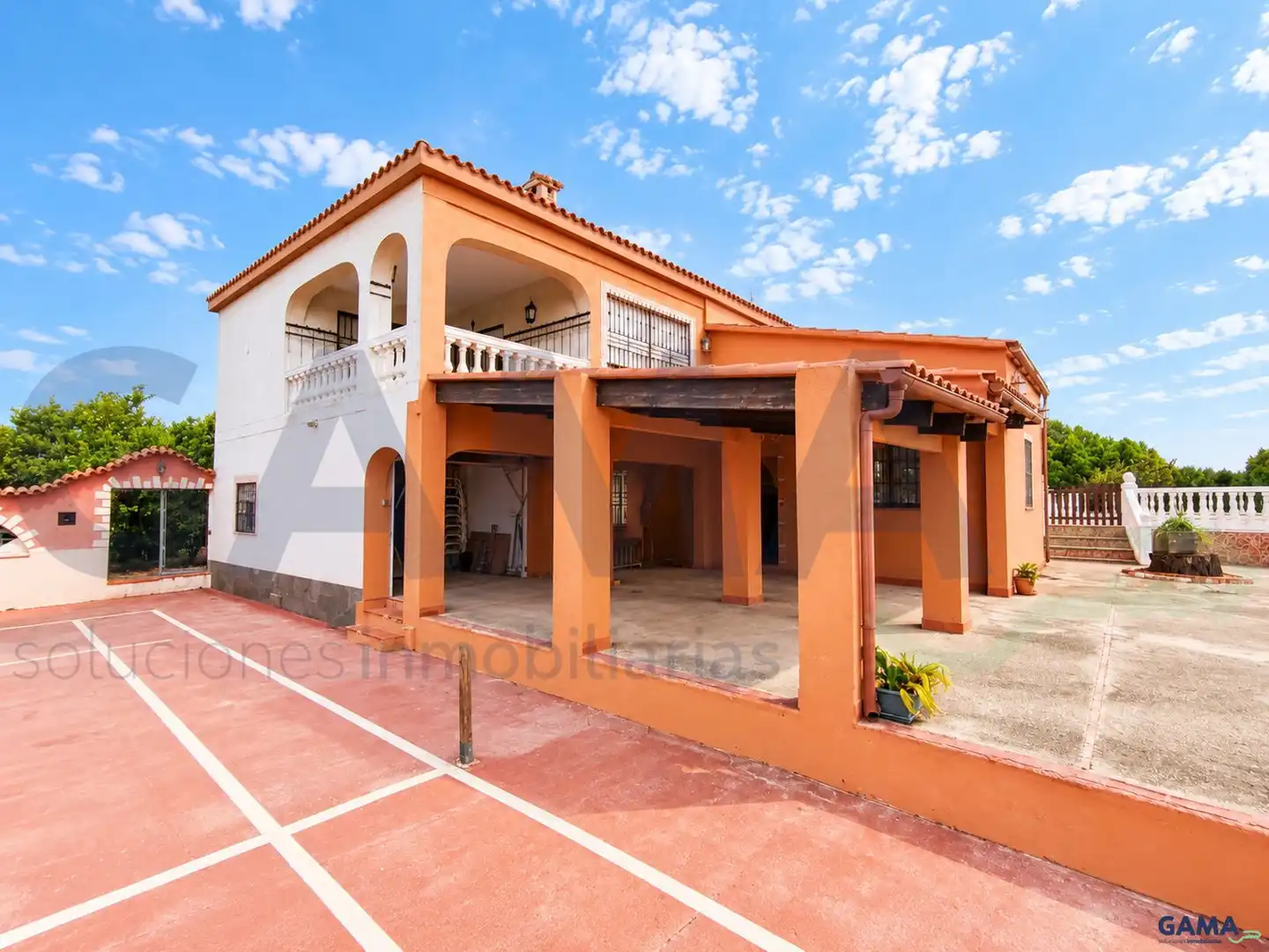 Exterior view of Houses for sale in Alzira  with Air Conditioner and Swimming Pool