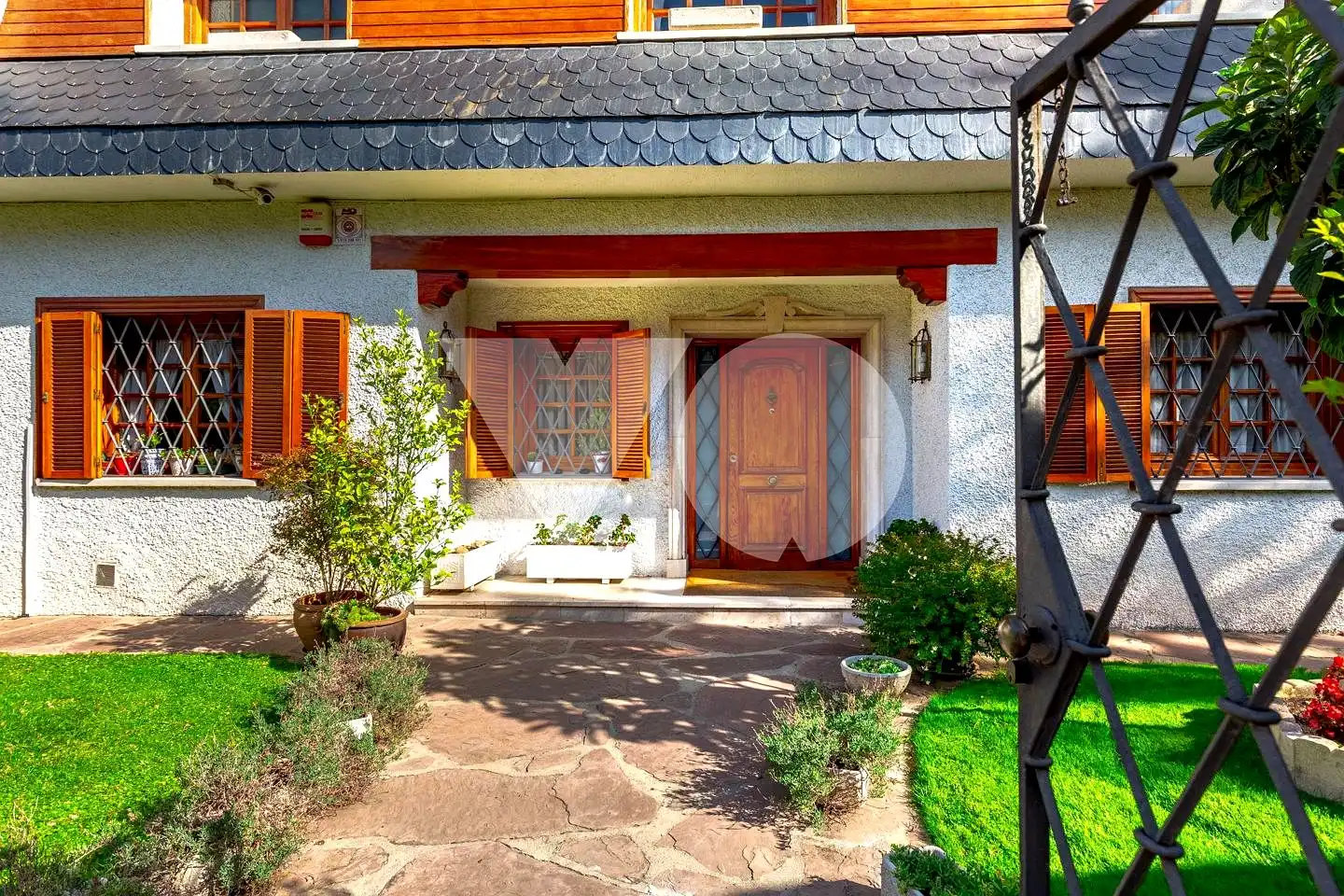 Vista exterior de Casa o chalet en venta en Madrid con Aire acondicionado, Calefacción y Jardín privado