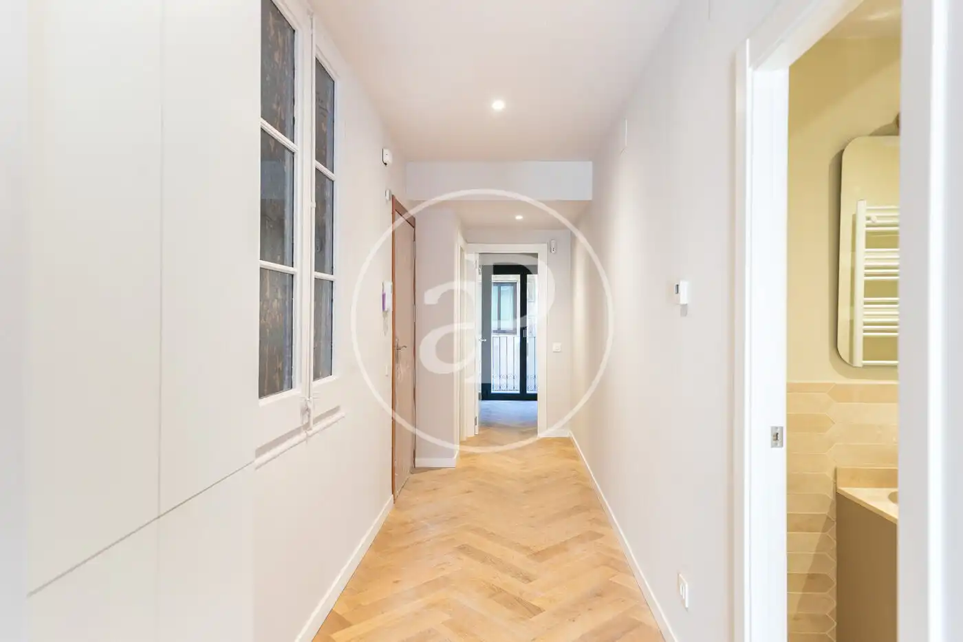 Flat for sale in Barcelona  with Air Conditioner, Heating and Terrace