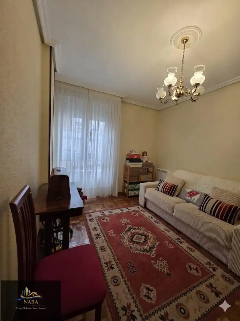 Wohnzimmer von Wohnung zum Verkauf in Santander mit Heizung, Parkett und Möbliert