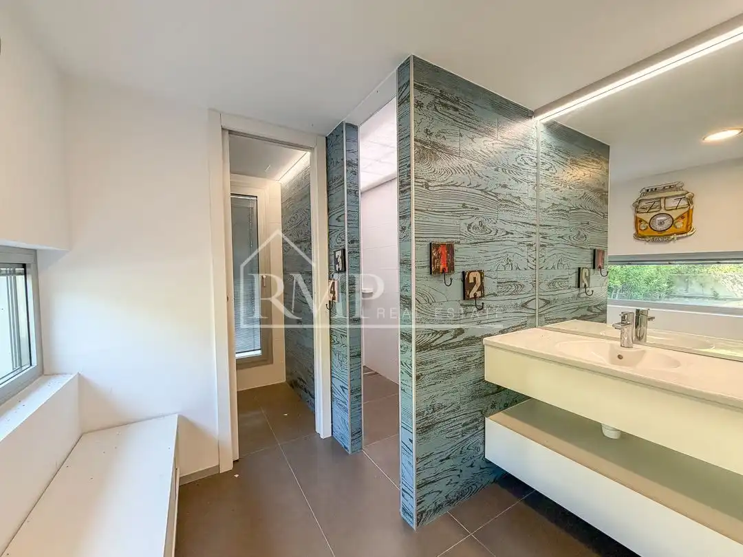 Baño de Casa o chalet en venta en Arenys de Mar con Aire acondicionado, Calefacción y Jardín privado