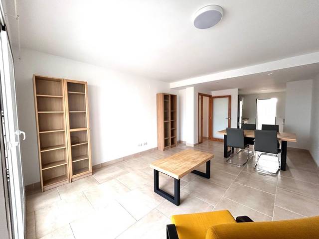 Piso en Alquiler en  AL-HOMAYDI en Santa Margalida Poble